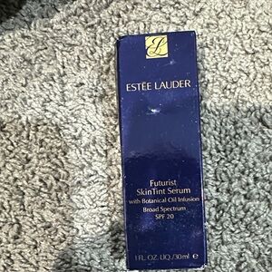Estée Lauder Futurist SkinTint Serum